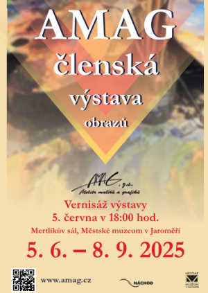 Pohled na pastvinu s ovcemi
