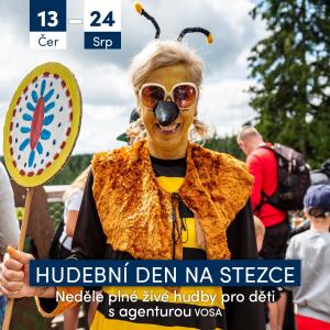 Děti užívající si hudbu